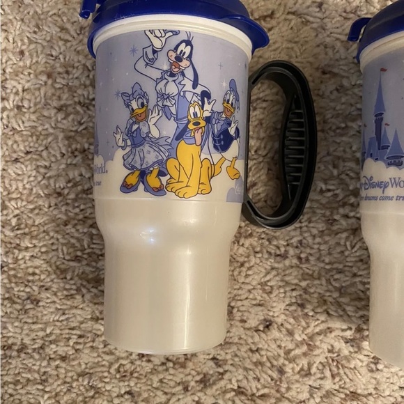 2007 WALT DISNEY WORLD Resort Where Dreams Come True Refillable 16 oz.Travel Mug - Picture 4 of 10